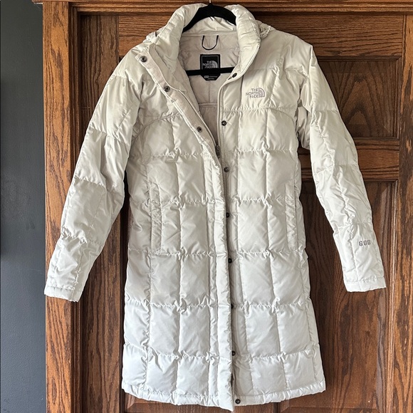 The North Face Jacket - Picture 4 of 4